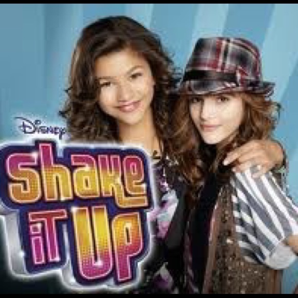 Ivivva Lululemon Disney Shake it up collaboration jacket - Picture 2 of 8